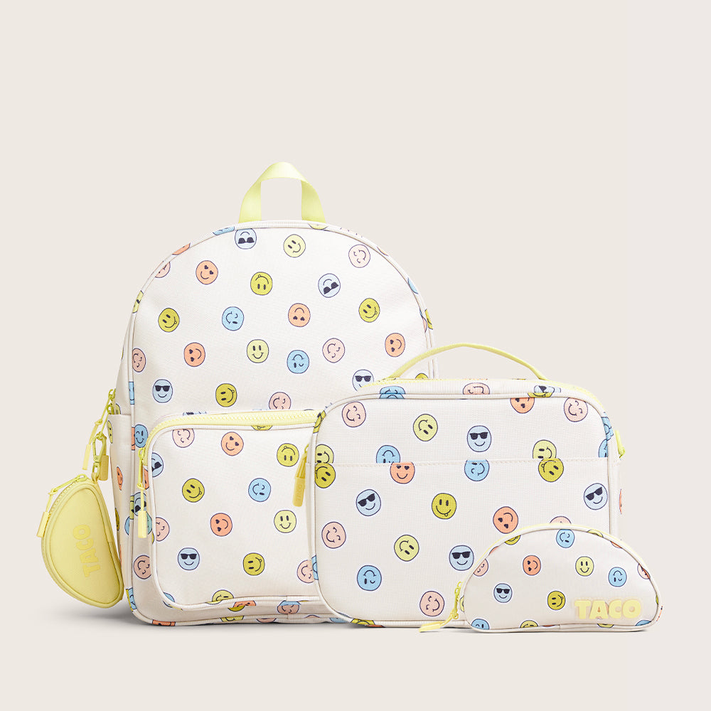 Ensemble Smiley Cream